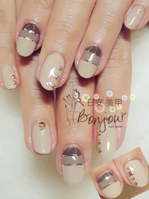 裸色系平行幾何光療指甲 - 台北東區美甲:日安美甲 Bonjour Nail Salon