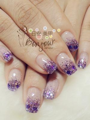 紫色璀璨光療指甲 - 台北東區美甲:日安美甲 Bonjour Nail Salon